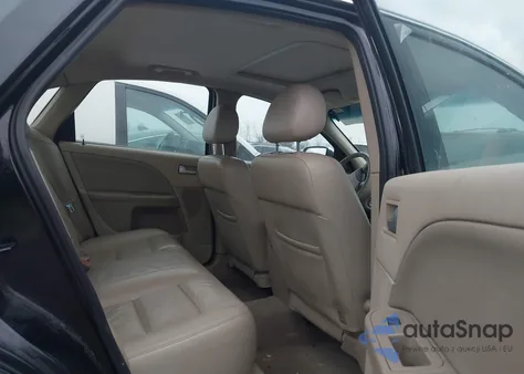 2006 Ford Five Hundred Limited из США, поврежденный, VIN 1FAFP25156G119557